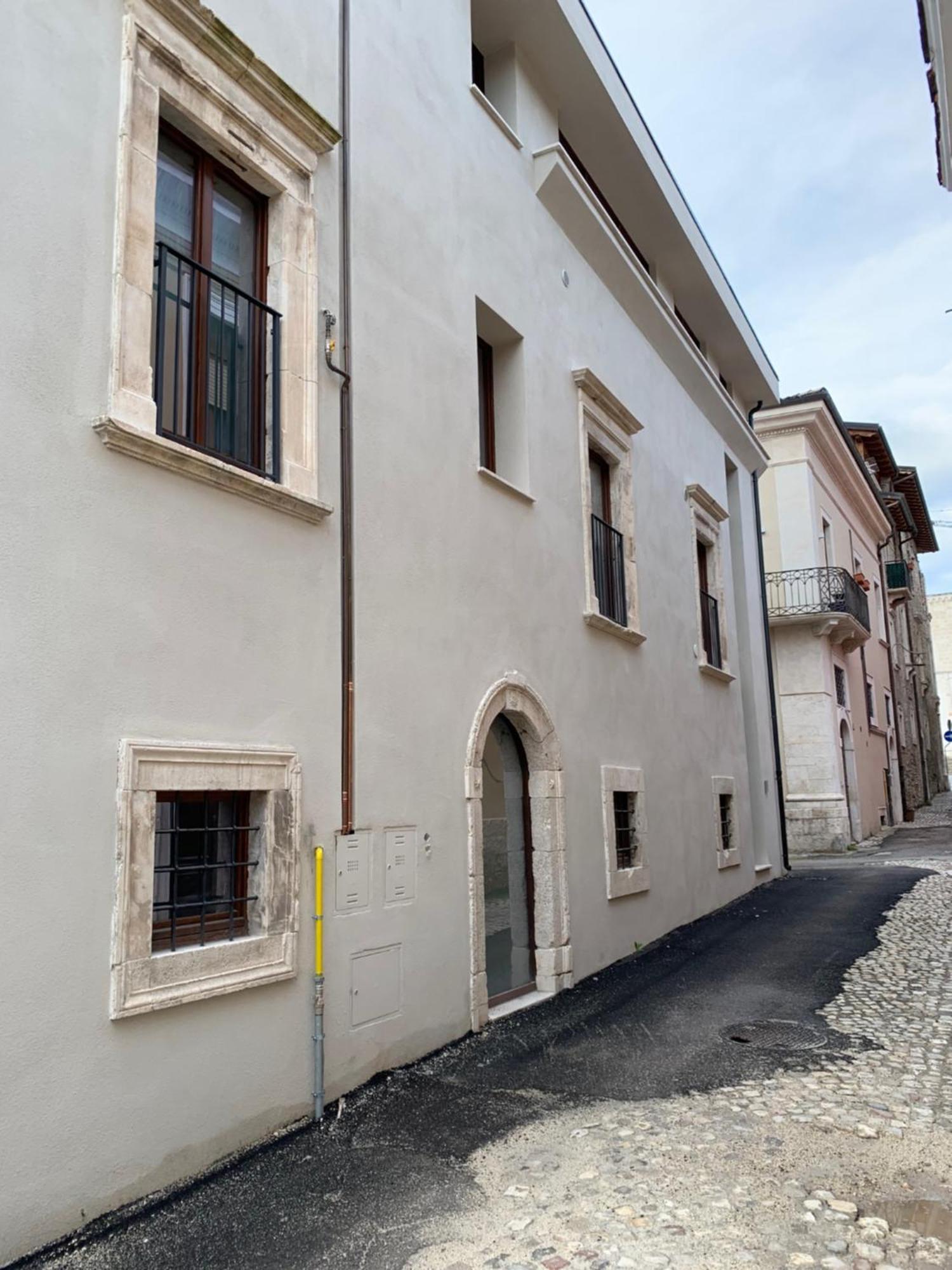 Habita Appartamenti L'Aquila Luaran gambar