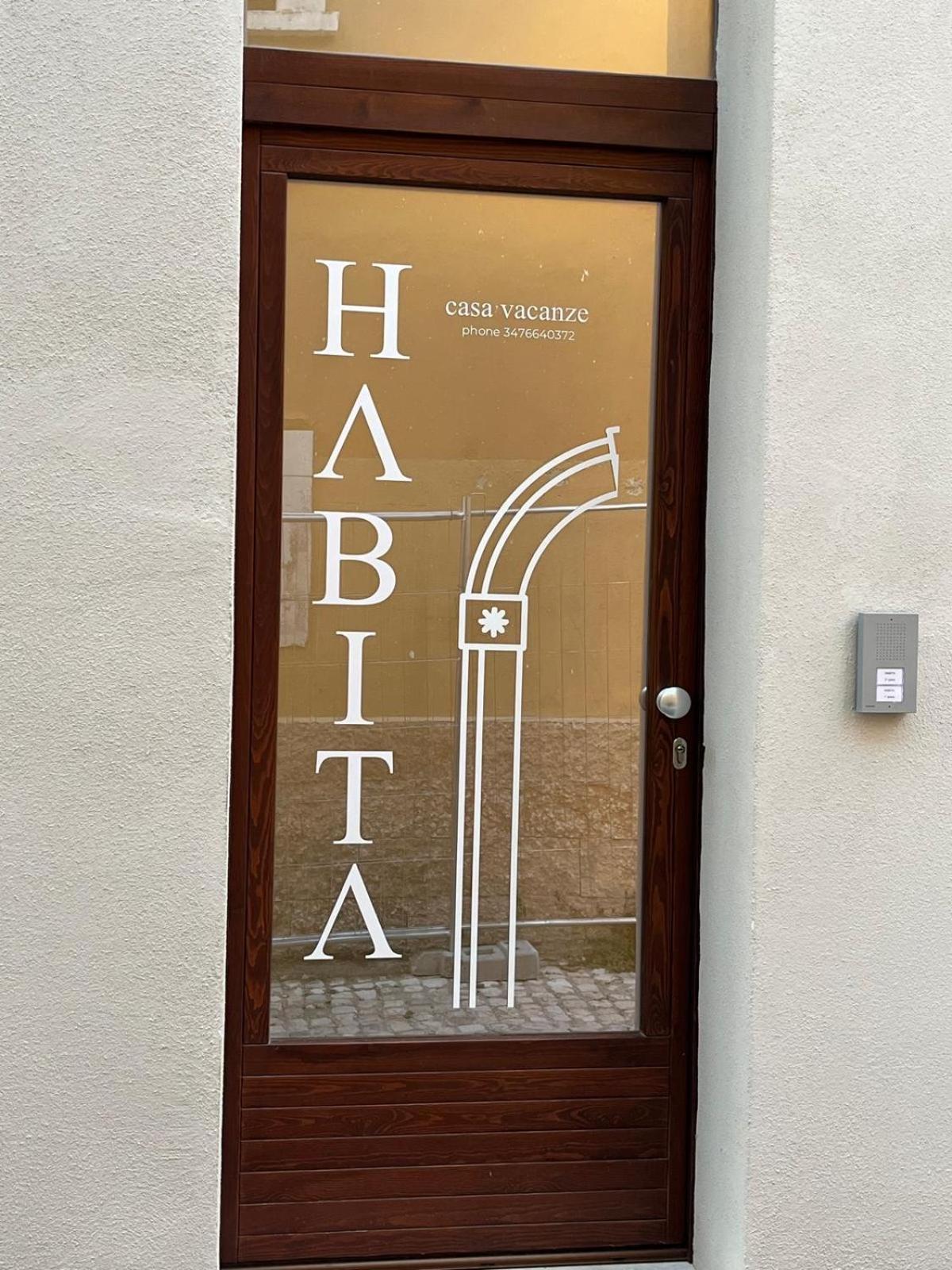 Habita Appartamenti L'Aquila Luaran gambar